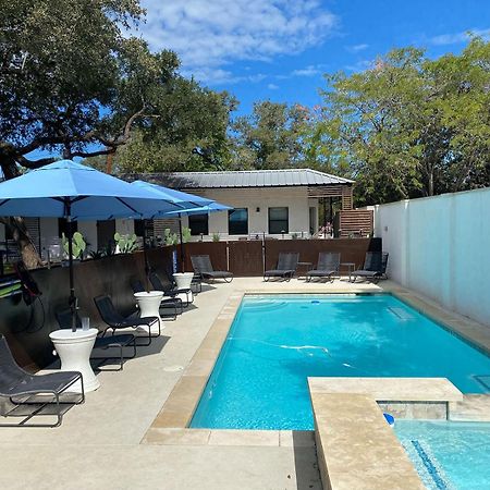 Hotel Flora And Fauna Wimberley Exterior foto