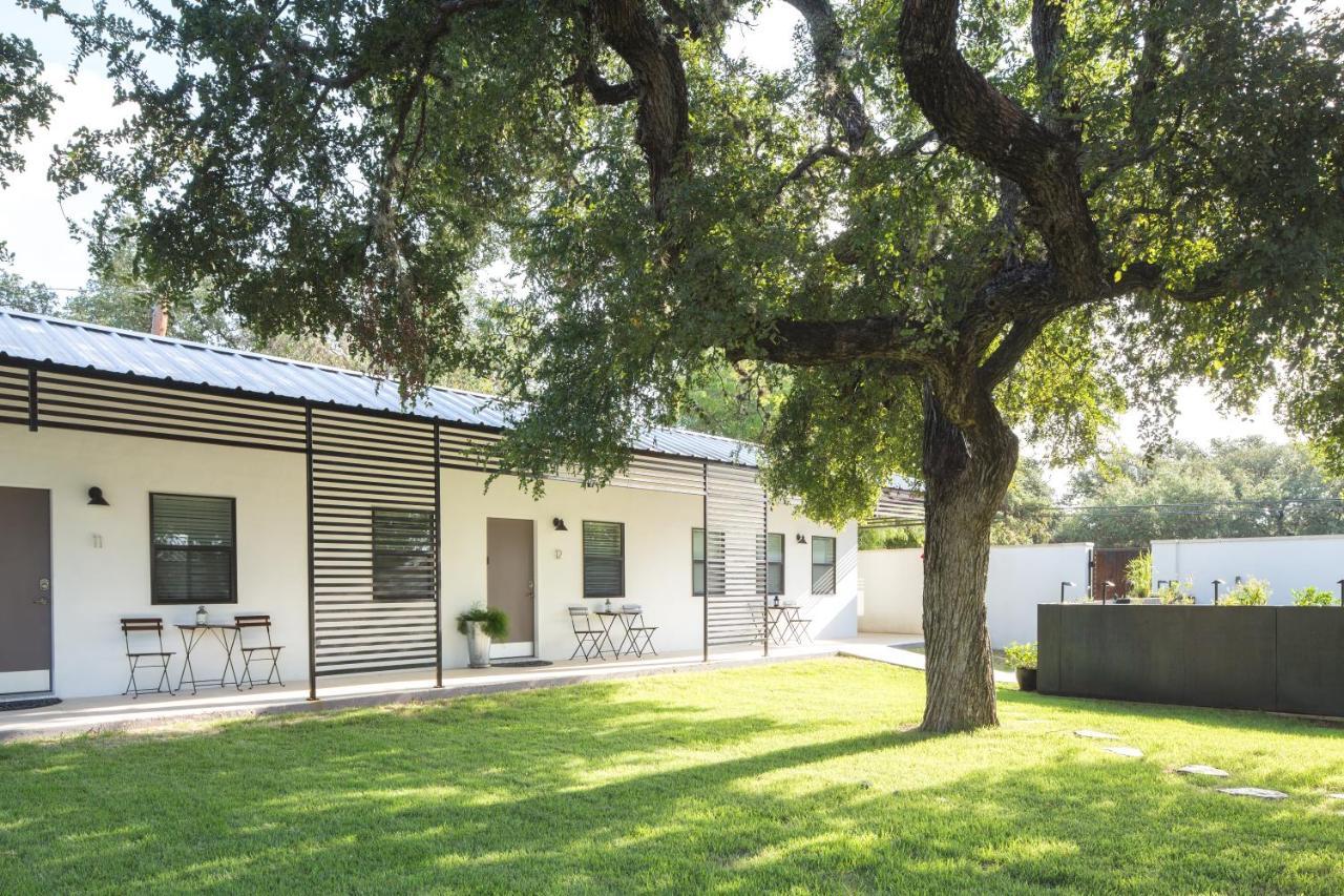 Hotel Flora And Fauna Wimberley Exterior foto